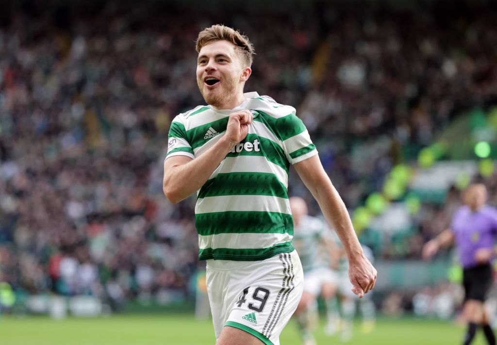 Late Goals Secure Win for Manchester City Over Celtic