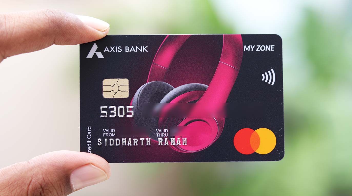 Axis Bank credit card benefits