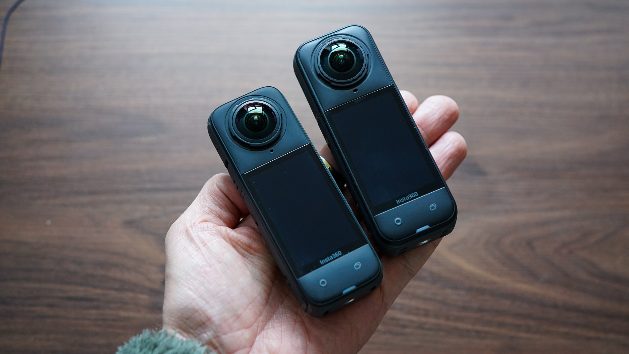 Insta360 X5 vs. Competitors