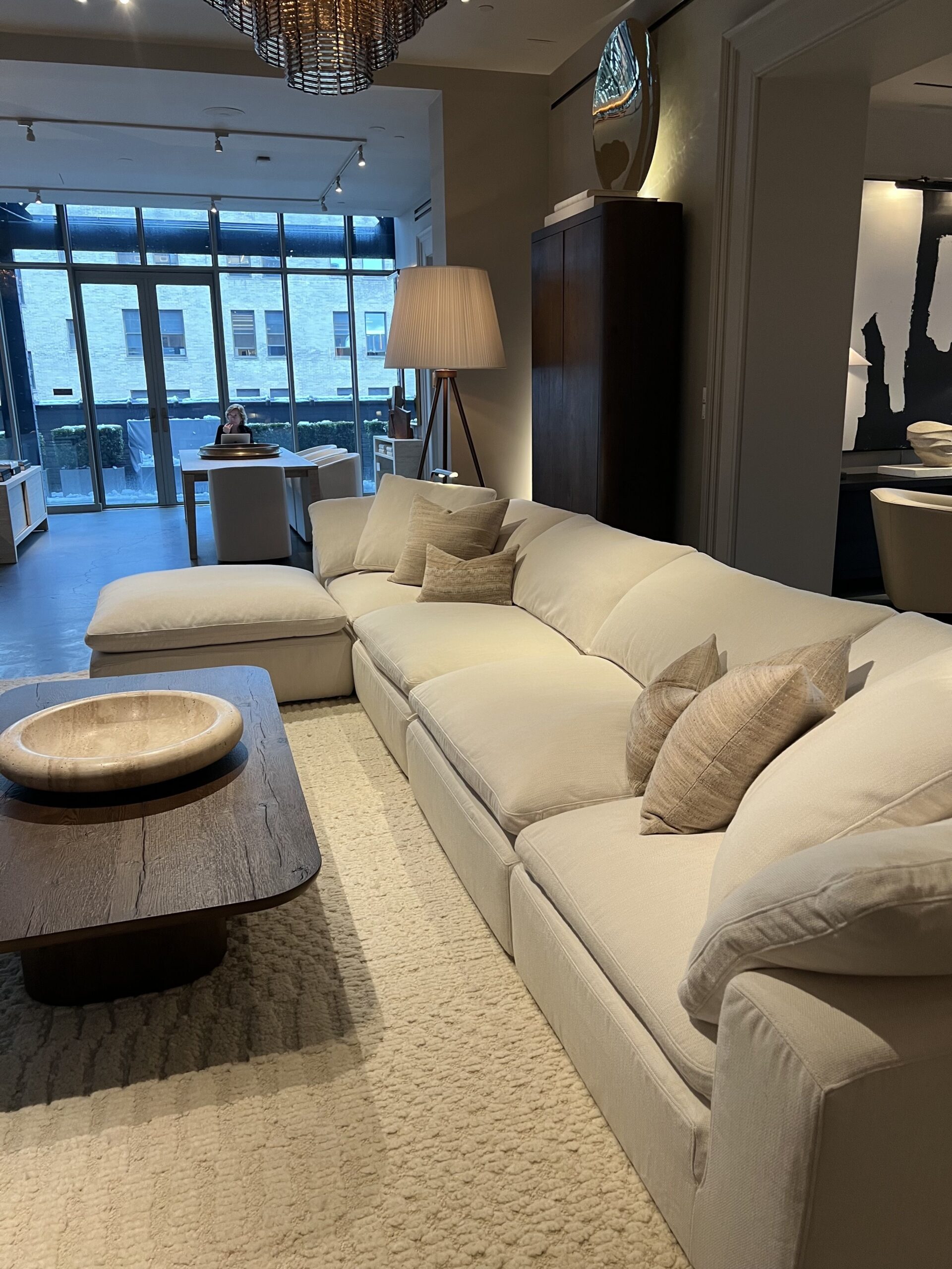 Pros and Cons of 7th avenue